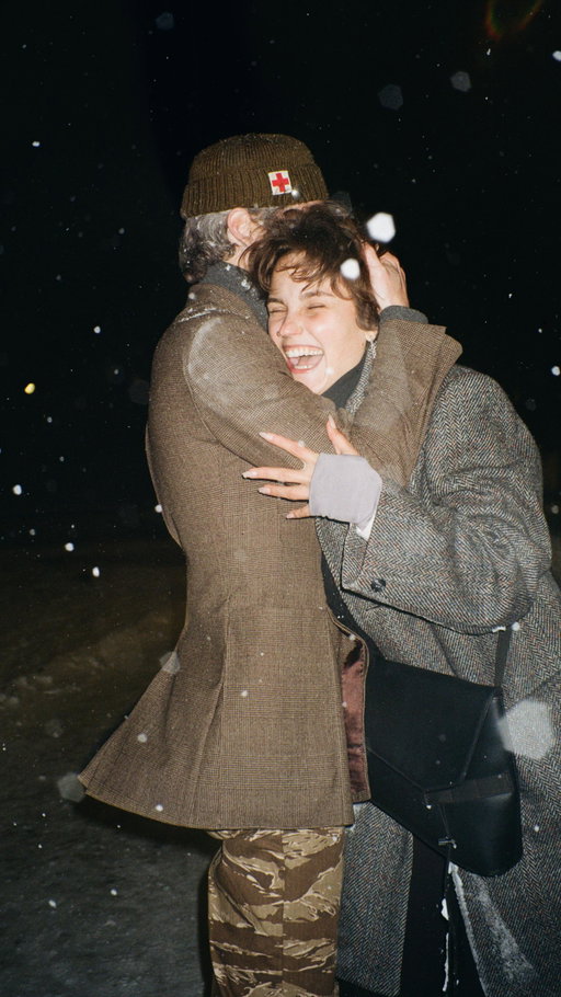 On Snowball fights - Happy New Year, from myself & @observercollection if your on the mailing list, you already have a copy in your inbox 
#Snowball #snowballfight #Ukraine #tyspaperwork