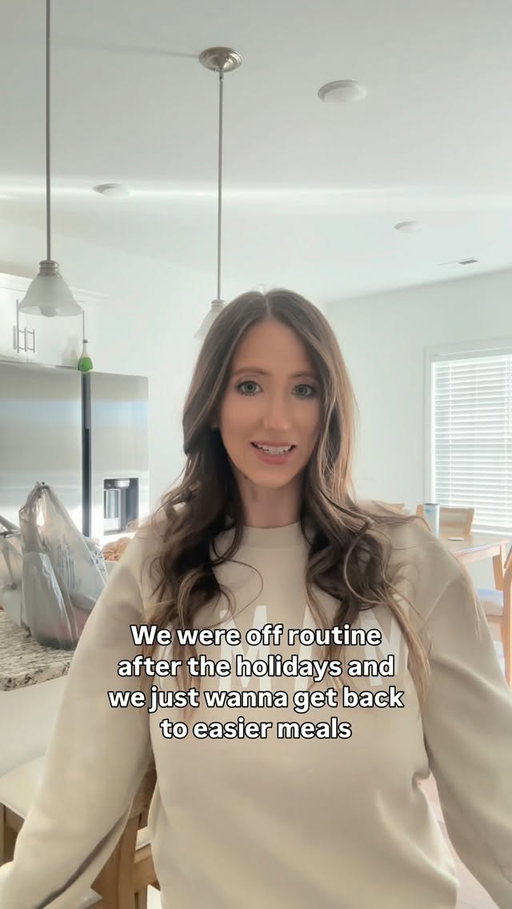 #ad starting off 2026 strong with @emeals ! More ease, less hassle! eMeals makes weekly meal planning and getting back on track that much easier. Add the meals you want to make that week to your list, then add the ingredients to your shopping list to send out for @walmart Pickup! A win-win for the busy mom who forgot to go grocery shopping 🫣 

#emeals #walmartpickup