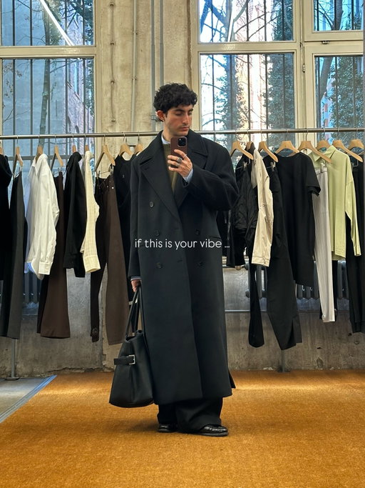 glad you are here 🤍

Thank you for everyone & excited for a year full of new inspiring outfits.

Happy new year. Much love! 

.
#paris #streetwear #outfit #menfashion #ootd minimalismfashion pinterestinspired model minimalhouse1 minimalhouse