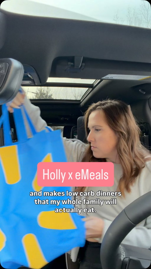Eating healthier in 2026 doesn’t have to be complicated, let @emeals help you with your goals by choosing meal options and making life easier. 

#emeals #newyear #2026 #momsofinstagram #momcommunity