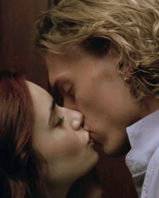 I kissed you? 

🎥: #TheMortalInstrumentsCityOfBones 
🎭: #JamieCampbellBower #LilyCollins #RobertSheehan