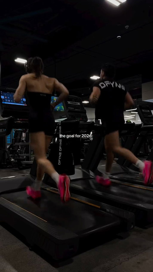 locking in 2026 with your partner >> 

@dfyne.official code BREE + FOX 

#gymcouple #gym #couplegoals #dfyne #gymcouples #couples #fitness #gymmotivation #matchingoutfit #running #explore #gymfit