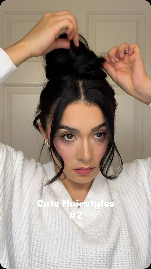 Love me a cute & easy messy bun 😍🙌🏼 Share with a bestie & follow for more 🫶🏼
.
#hairstyles #hairtutorial #easyhairstyles #hair #beauty