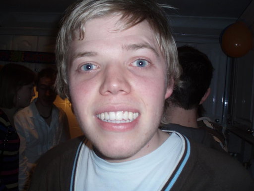 It's my 40th so I thought I would celebrate with a load of photos you haven't seen from when I was 20 years old. I've had a great first 40 years. A very unexpected and mental 40 years. It's not always been easy but I feel incredibly grateful for the way the universe has worked out for me and the effort I've put in to make the most of everyday. I couldn't be happier and more excited about the next 40 years. Growing old with @lou_em and watching my girls grow up into teenagers then full blown real life adults. Come here life you dirty cruel but thrilling old bitch. I'm ready for round 2. P.s I did promise a 6 pack by 40. Never happening. Impossible. If I can reduce my tits and take an inch off the love handles that'll do for me pig, that'll do. 👊🏻