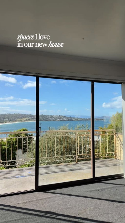 Won’t get over the ocean view 🌊☀️

#reno #tasmania #renovation #tassiereno #1980srenovation