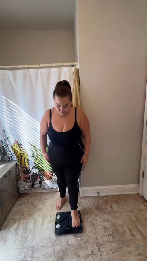 FINALLY a better way to track my progress 👏 @myzozofit ad 

start tracking your progress today by going to the link in my bio 🔗 

•
•
•
 #myzozofit #zozofit #ditchthescale #myprogress #weightlossjourney Zozofit my progress ditch the scale weight loss journey tracking progress healthier lifestyle health journey working out eating better scale measurements