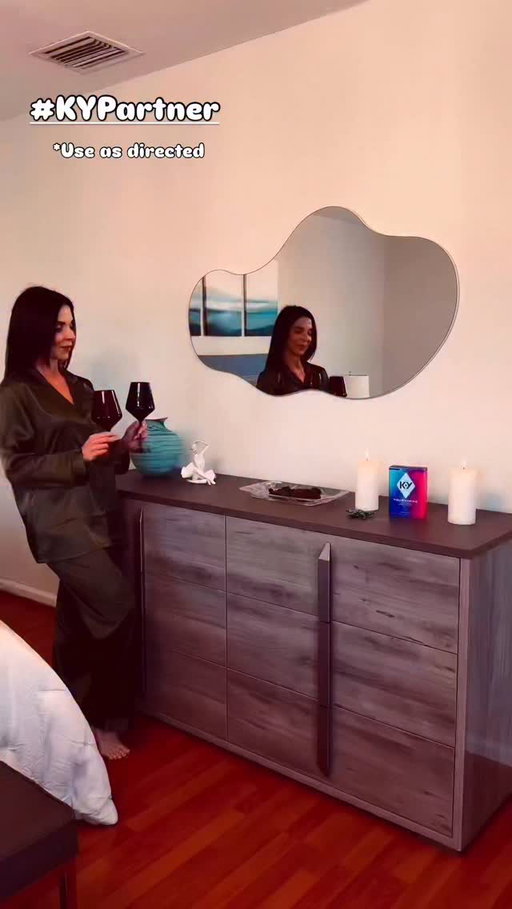 #KYPartner Valentine’s doesn’t have to be over the top—just real, relaxed, and connected. 💕 A little calm, a little comfort, and the right kind of chemistry with K-Y Yours & Mine. Shop now! #YoursandMine #ValentinesDay #IYKYK