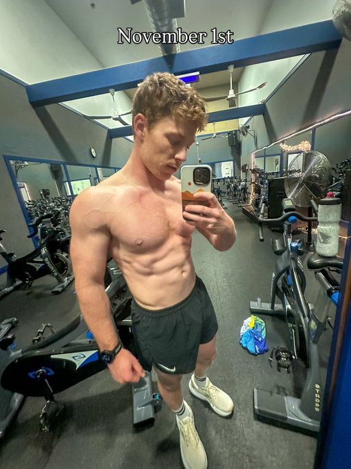 8 week long Bulk over! Definitely one of the harder things I’ve done considering how sick I was in December and had no appetite. At the beginning of November, I was 163lbs. My goal was to get up to 180lbs, but only managed 176lbs. From here, I plan to keep as much muscle as I can as I begin to ramp up my swim, bike, and run volume for triathlon season. 😁😁
•
Follow @ryan.triathlon for more triathlon content!
#triathlon #swimbikerun #swim #swimming #biking #cycling #run #running #fitness #fitnessmotivation #workout