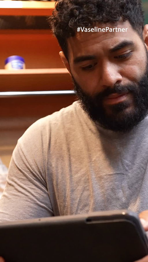 Game day isn’t just about who shows up on the field. It’s about preparing for every threat. Vaseline Original Healing Jelly: Protection you don’t see, performance you feel @vaselinebrand #vaselinepartner #vaselineverified