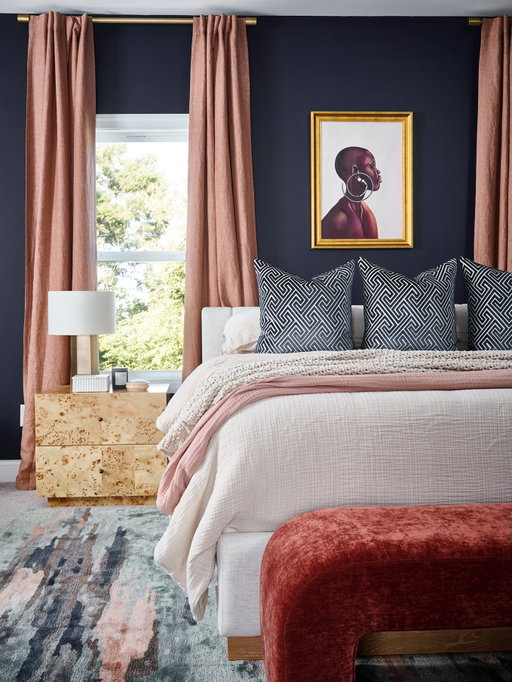 Anyone else been “bed rotting” since the new year began? Bonus points if you’ve been in bed since Christmas. 😂 Personally, I’ve been sleeping about 12-14 hours a day. 😳 I take it as my body saying, “I need a little catch up from Q3 and Q4, just give me a second…” Take all the time you need, sis! OOO still on and delaying “circle back season.” I’ve got my 2026 word and goals ready to go, but my new year begins on 1/12. Can anyone relate? 

🏠: #ProjectRoséRoom
📸: @mm_photo_inc
