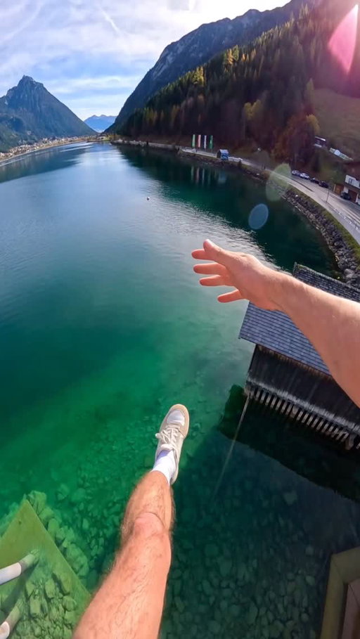 Who wants to join ? 😩😍💦#newyearsswim 

#workout #challenge #swimwear #germany