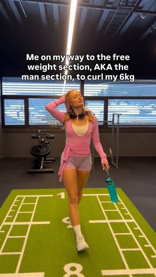 Just girly things 🎀😌

#gym #workout #gymgirl