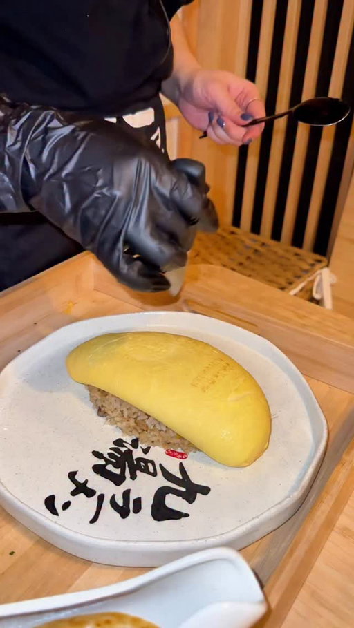 Viral #omurice 🍛🍚🥢 @kyuramen.official #foodie #tasty #foodporn #delicious
