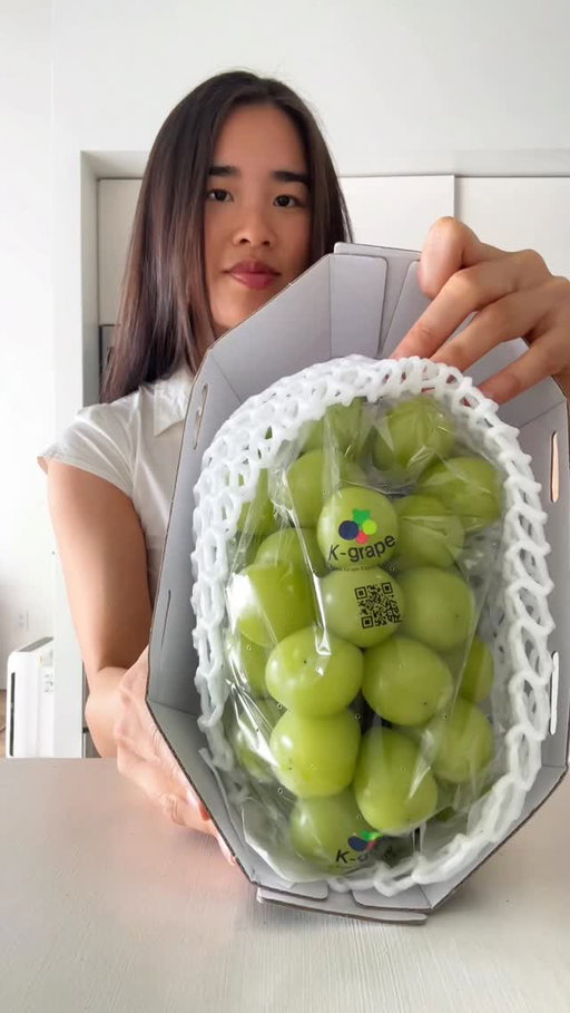 shine muscat matcha mochi