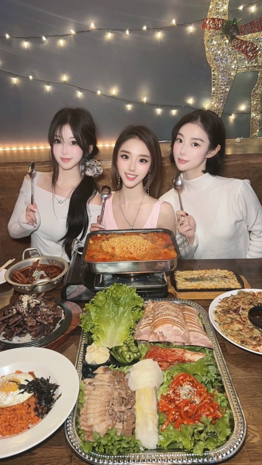 Ngl this is my favorite spicy chicken feet spot in LA!! 🌶️🐥 @yasiknara 

Ya Sik Na Ra
📍 3785 Wilshire Blvd Suite 218 A. B, Los Angeles, CA 90010

If you’re craving late-night Korean comfort food with big portions and bold flavors, Ya Sik Na Ra is a classic spot that never disappoints. Perfect for friends hangouts, after-hours eats, and sharing plates all night long 🌙🔥

Here’s what to order:
• Bossam & Pork Feet Platter — tender boiled pork belly and rich, flavorful jokbal
• Spicy Chicken Feet — chewy, spicy, and addictive
• Spicy Octopus — bold heat with great texture
• Galbi — savory and juicy
• Seafood Pancake — crispy, packed with seafood, perfect for sharing
• Kimchi Fried Rice — comforting and satisfying
• Corn Cheese — cheesy, sweet, and a must
• Rice Balls — fun to eat and great with everything
• Army Stew — hearty, spicy, and perfect for late nights

Big flavors, cozy pocha vibes, and food made for sharing — Ya Sik Na Ra is one of those spots you go to when the night is just getting started 🍻🍲

 #ktown #ktownla #ktowneats #koreanfood #koreancuisine #koreantown #spicychicken #chickenfeet #bossam #seafoodpancake #kimchifriedrice #galbi #armystew 
#foodie #lafoodiegirl #lafood #asianfood #fyp #asiangirl #asianfoodie #foodlover #larestaurants #explore #laeats