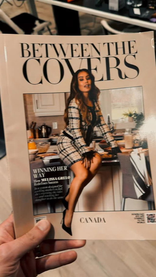 January/February is officially out — and this issue hit close to home.

Thank you to every writer, contributor, creative, and brave human who trusted us with their stories and showed up with honesty instead of perfection. This issue was about losing yourself, finding yourself, and realizing the mess is sometimes the whole point.

A special thank you to @melissagrelo for being so open, generous, and unapologetically real. The kind of conversation that stays with you long after you close the page — and reminds you you’re not alone in the in-between. Also a big thank you to @antoniettecatenacci for provide your gorgeous designs.

You can find the January/February issue at your local retailers across Canada, online, or download our app for even more stories, features, and behind-the-scenes content.

Read it slowly. Let it stir something.
Tell us what hit home. 👇 #betweenthecoversmag