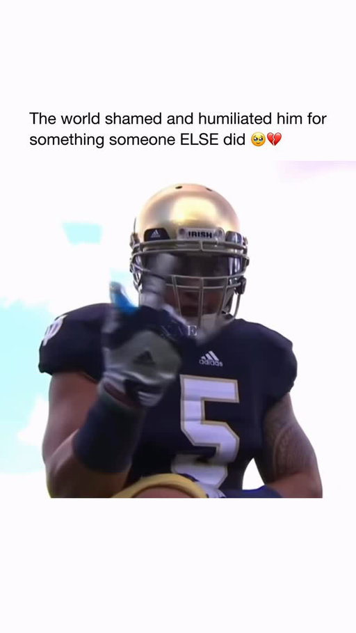 Few stories in sports have been as surreal and heartbreaking as Manti Te’o’s. At the peak of his college career, while carrying Notre Dame on his shoulders and playing through personal tragedy, Te’o was unknowingly caught in a fabricated online relationship that the world later turned into a punchline. 🏈💔

What often gets lost is the human side. Manti didn’t create the lie — he lived inside it, trusted it, and then had to process the fallout publicly while still performing at an elite level. Instead of support, he faced ridicule, doubt, and questions about his character. Yet he kept showing up. 🧠💪

Sometimes strength isn’t about highlights or trophies — it’s about surviving embarrassment, betrayal, and pressure without losing yourself. Manti Te’o’s story is one of resilience, vulnerability, and moving forward when the world is watching you fall. 🔥

Follow me (@sickgrabs) for more football! 🏈

( via: CFB history )
#mantiteo #notredame #footballstory #cfb