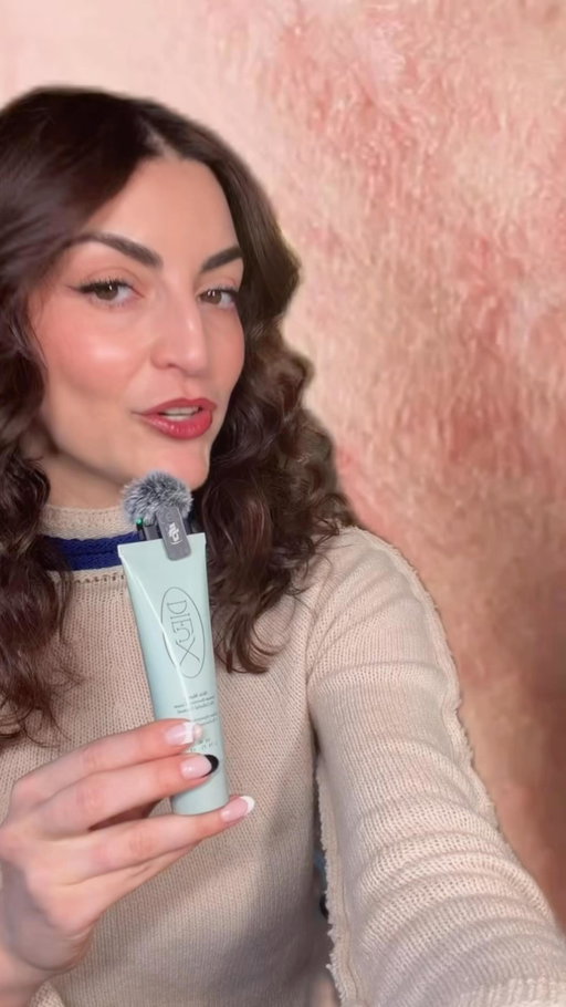 Some ways to use Skin Mercy!

✨ As an overnight “mask” after applying a thick layer.
✨ Post-retinoids or chemical peel for extra soothing.
✨ As a spot treatment for eczema or redness or chapped skin.
✨ As your daily moisturizer.
✨ Under Vaseline or Barrier Blanket to deliver Skin Mercy’s actives!

Any questions, let us know in the comments!

#skincare #dieux #beauty