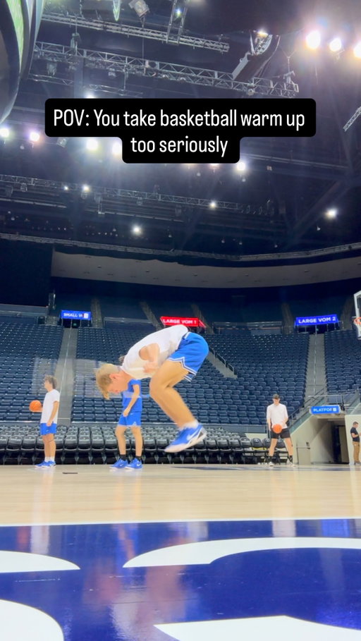 Am I the only one? 

#basketball #nba #trending #viral #collegebasketball