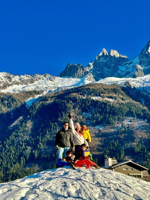 New Year 2026 with fam ❄️

I loved our hikes with views that made us stop mid-sentence. 🏔️The freezing air and the snow the kids kept trying to eat. ⛷️I loved our sunny afternoon walks that made you forget how cold it was. The (little) snowfall that felt almost cinematic.❄️

So much saucisson, reblochon, munster, croissants, baguettes — inhaled, happily, with zero guilt. (Dealing with that now that we’re home) 😝 And then the best home-cooked dinners at night, everyone tired, full, and deeply content.🥰

Core memories. 🤍