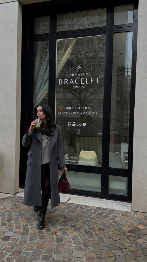 Chic et connecté: Bracelet Tennis & Bagues Connectées, porté par @elooween ⚡️✨🔗

Retrouvez-nous dans notre élégante boutique à Genève
📍 Rue de la Flèche 5, 1207 Genève
🔗 Réservation en ligne

#permanentbraceletswiss #braceletpermanent #tennisbracelet #connectedrings #genève
