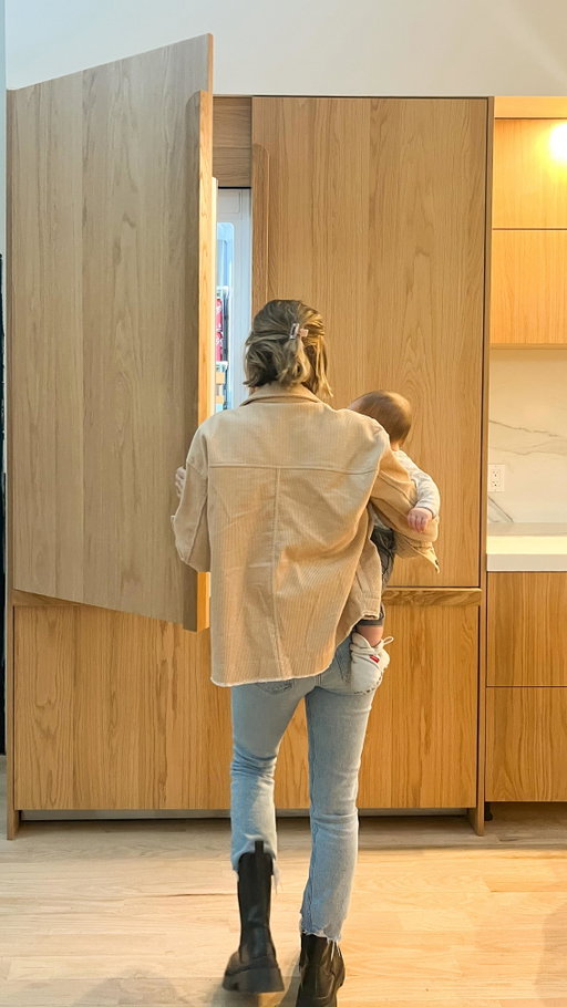 When I first opened these doors it was like I was opening doors to a castle- or entering into a Kardashian’s house, either way, it was like whoa- this is GRAND. 

I spent months figuring out how I wanted to incorporate our panel ready refrigerator into our modern kitchen design. We ended up matching our white oak @bokeafront wood fridge panels with these 63” tall white oak handles. We did a half circle at the top as a callback to our circle cabinet pulls. 

This is the @zlinekitchen 60” dual panel ready refrigerator and freezer. It’s huge, very tall, and perfect in our space. Holds lots of DP 😘.