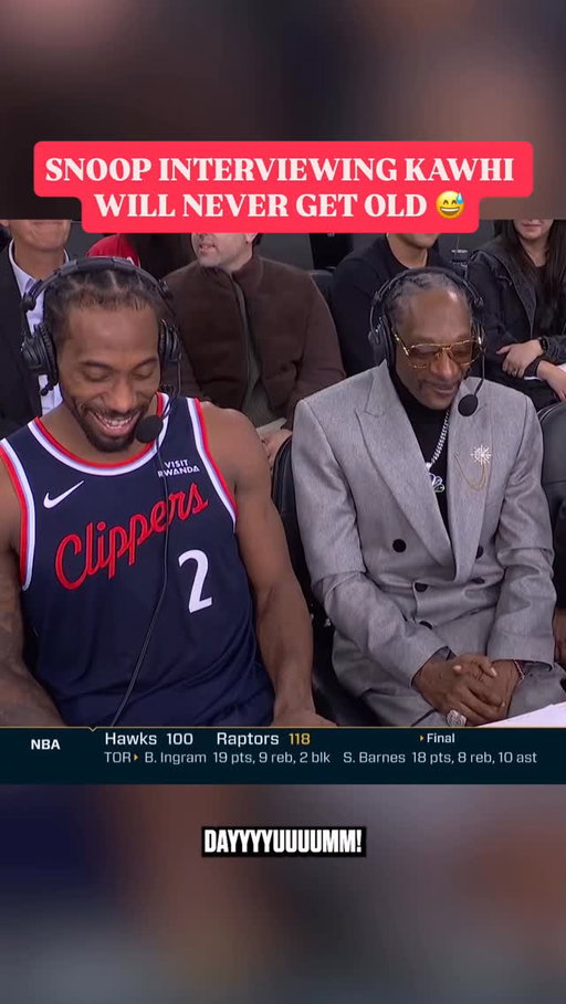 Even Kawhi couldn’t help but smile when Snoop Dogg is asking him questions.
