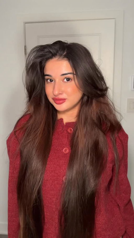 Flat hair ➝ voluminous in under 10 minutes ✨

My last-minute voluminous hair hack 💋💁🏻‍♀️

@lorealparis #HairVolume #FlatHairFix #ad