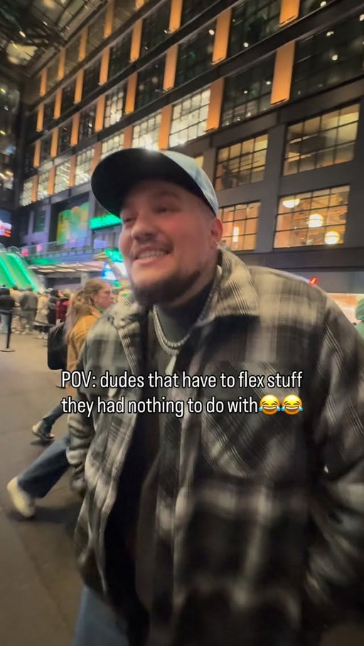 Bro got the pity invite and still flexed it😂😂 

#funny #comedy #viral #laugh #explore