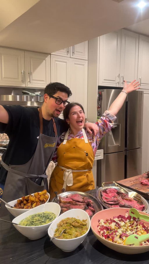 How I put together my Italian-American family’s Christmas Day feast 🥰 …ps spoiler I could not have done it with the help of my amazing brother and mom!! ❤️❤️🥹🥹

Also, I had the absolute BEST day just cooking and hanging out! Best Christmas ever 🤩