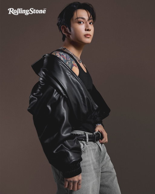 Spotlight on @mnijungkook in Calvin Klein. 

Relaxed edge in a sleek bomber, rib tank and loose denim. As seen on the cover of Rolling Stone. 

Photographed by @tayojr.
Styled by @kimvenchy. 

Check out the issues for the full story. @rollingstonejapan December 2025. 
@rollingstonekorea December 2025. 
@rollingstoneuk January 2026.