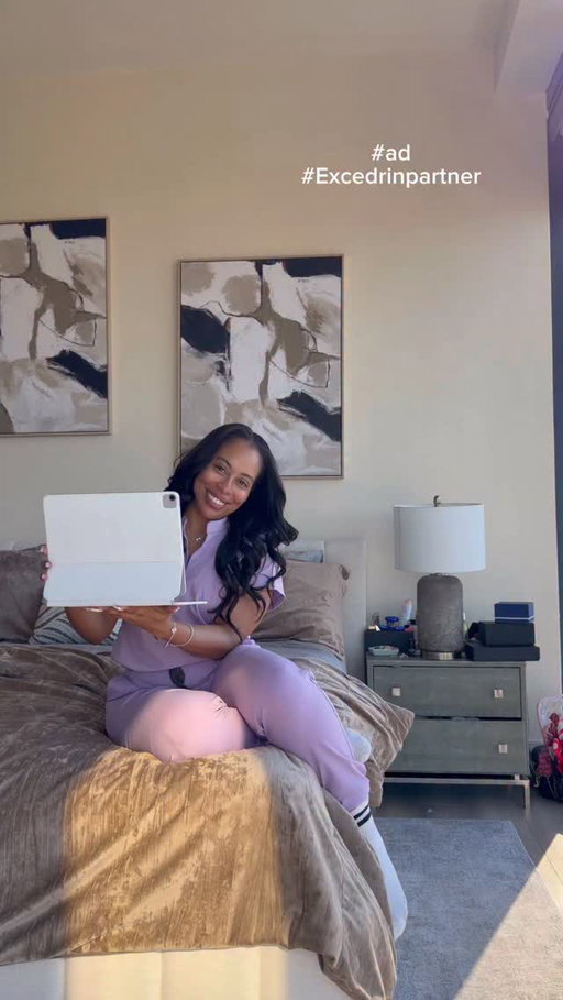 #ad Migraines don’t get to call the shots around here 💅🏽…I DO! 
@excedrin Migraine is the fast relief that keeps me focused and feeling like myself, 
so I can keep showing up for myself and my patients. 
#excedrin #excedrinpartner #migrainerelief #headachehero