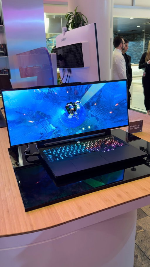 Lenovo Legion Pro Rollable Concept
16” Gaming Laptop
Screen expands from 16” to 21.5” to 24”

@lenovolegion @lenovous @lenovo 
#CES2026