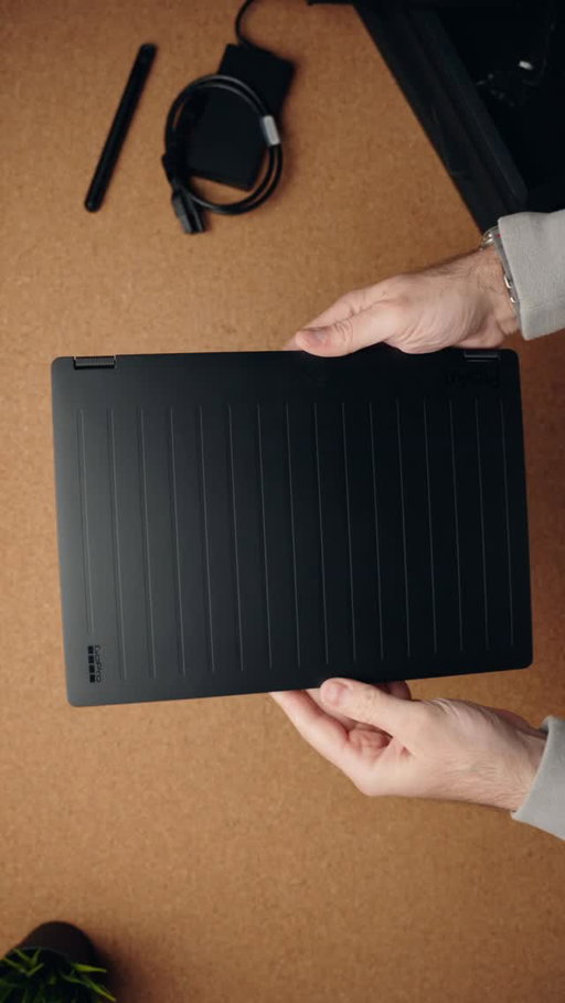 ASUS ProArt GoPro Edition (PX13) drops the dedicated GPU. I think it makes a lot more sense considering how small it is. Less fan noise and better battery life! 

#asus #laptop #laptops #laptoplifestyle