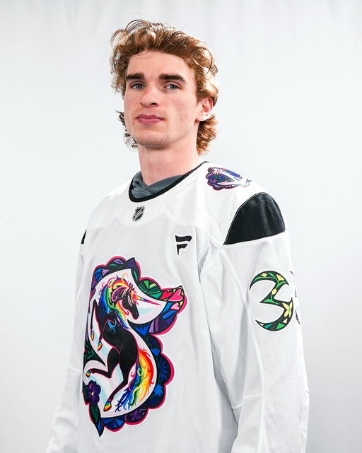 🏳️‍🌈🫶🏳️‍⚧️

Get ready to bid on these stunning Pride Night jerseys tomorrow when our Anchor Auction goes live! Proceeds from tomorrow’s auction support @seattlepride & @onerooffdn.