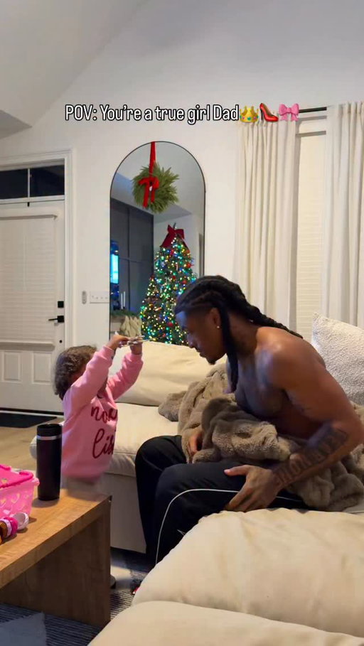 The things my baby be having me doing😭😂🤦🏾‍♂️💖

#girldad #daughter #babygirl #daddysgirl