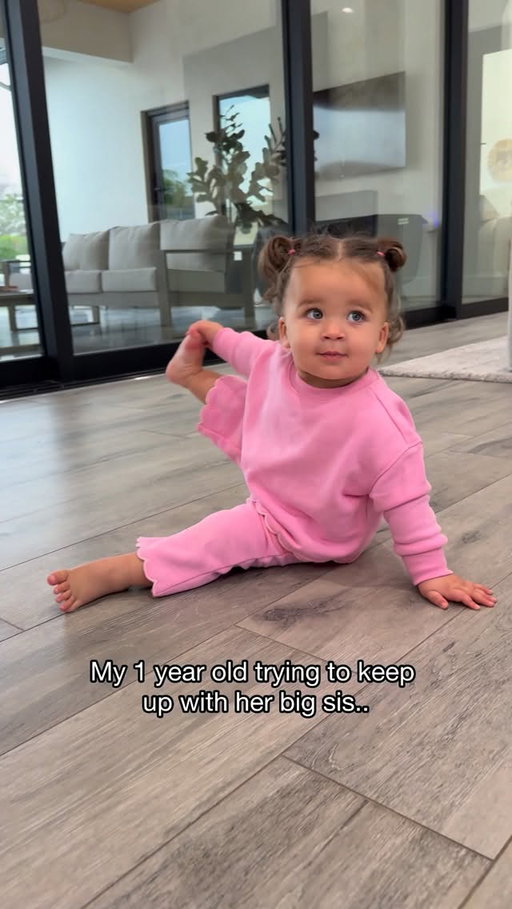 An icon😍😆 #baby #sisters #13monthsold #dance