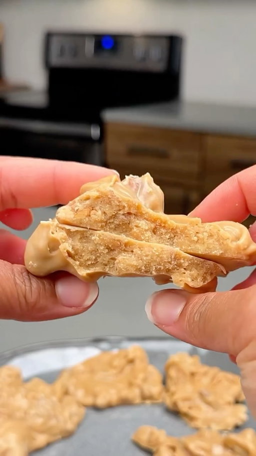 Starting the year off with something sweet. My favorite candy, pecan candy. 

✨ Would you give this a try?
✨ This recipe can be found in my cookbook on my website in my bio.

#risascuisine #pecancandy #neworleans