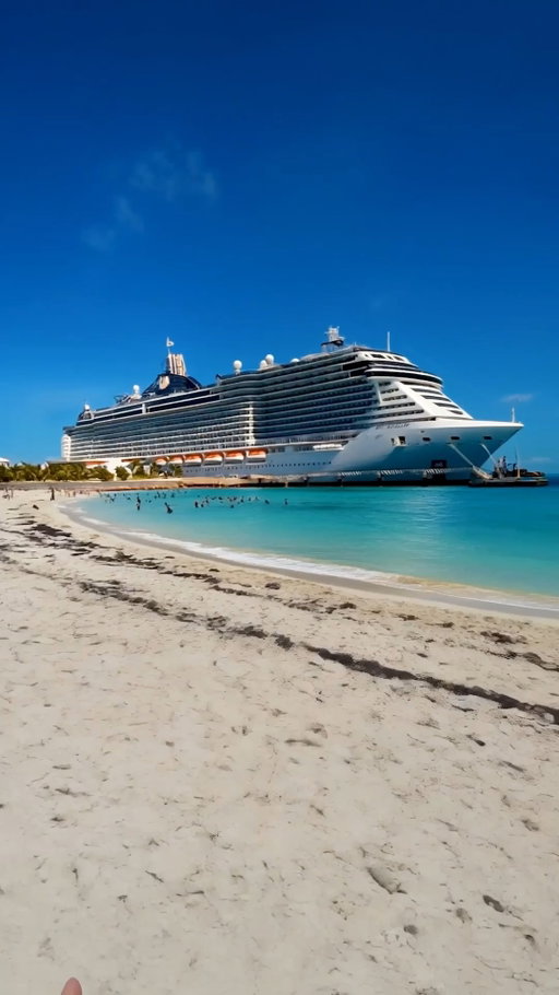 Embrace the unplanned 💙 A picture-perfect week on board. Sometimes the best moments are the ones we didn’t see coming. 

📍MSC Seascape, Ocean Cay 

#MSCCruises #PlannedUnplanned #BestHolidayEver #MSCSeascape