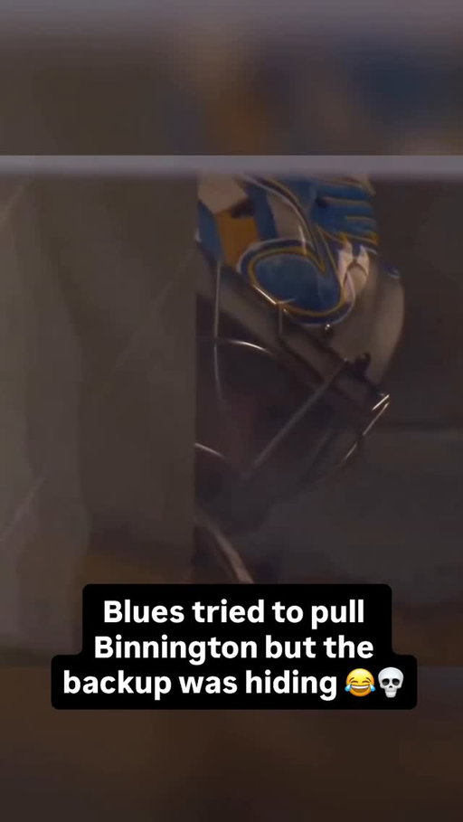 What in the world 😂🤯 Jim Montgomery tried to pull Binnington but couldn’t find Hofer to replace him 🤷‍♂️

🎥 Ginohard_ - X 
#nhl