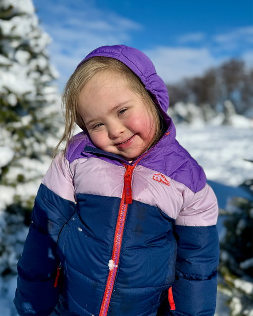 Snow day smiles are the best smiles. 😊 #BeanOutsider (📸 @makingmilliestones)