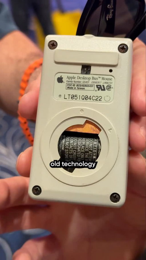 He restored an old Apple Mouse