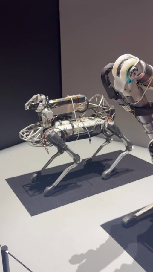 Big robot day yesterday! 🦾🤖
The @hyundai exhibit gave us a good look at their robot timeline and how far we've come. More robot content where this came from. Stay tuned! 

#CES #robot #Hyundai #technology