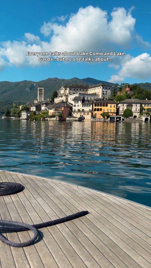 Save this gem for your next trip to Italy! 🇮🇹😍

📍Lago d’Orta

Went last summer and absolutely loved it there! Colourful, quiet towns around the lake, a stunning island and lots of Dolce Vita! 

Highly recommend checking it out if you get the chance! 

Follow @isabella.aroundtheworld for more daily travel inspiration. ✨

#lagodorta #visititaly #orta