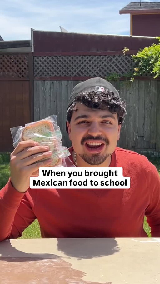 We always had all the good eats 🤪😍😂
#mexicanproblems #school