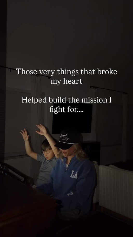 There was a season I carried more pain than I knew how to hold

Now those very things that broke my heart helped build the mission I fight for….

To help anyone who feels too far gone know
NOTHING is too dirty for the blood of Jesus

If you’re in the “middle” don’t quit. One day God will use your story to help others stay in their fight too. 

#worshipmusic #worshipleader #worship #christianmusic #christian #christianliving #christiansongs #christiangirl #childlikefaith #christianmusicartist #jesusreels