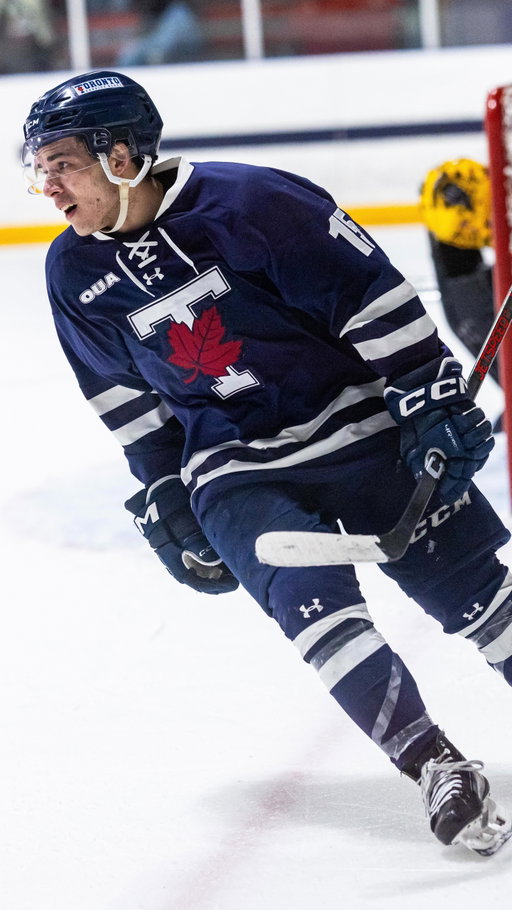 CLARKE-ATTACK!🦈

Sean Clarke scores the shootout winner in a thrill 4-3 win over Waterloo.
