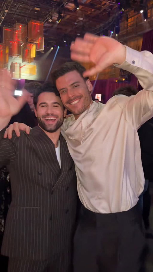 Suddenly, hockeys our favorite sport.

We ran into the @robsgk and @francoisarnaud at the @spotify x @goldenglobes party in Los Angeles. 

Video: @tashasheridan