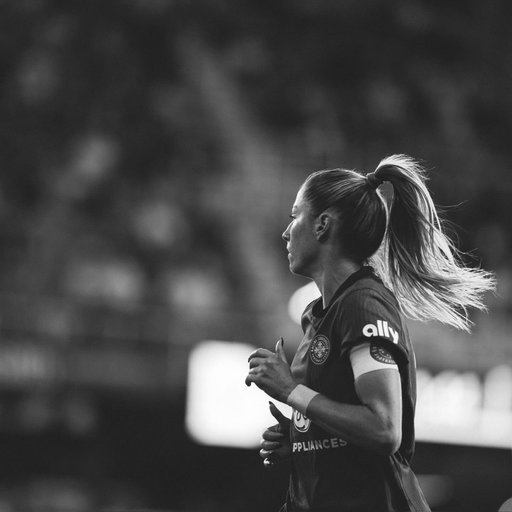 Even though my time here was short, it was an incredible honour to represent this city and be part of history with this club. What’s been built at Racing Louisville is truly special, and anyone who’s watched this team can see and feel it. Playing here this season was one of the greatest joys of my career, and doing it alongside such an exceptional group of people is what I will cherish. I’m deeply grateful for every moment, every lesson, and everyone who made this experience what it was. There is so much more I could say, but for now, I’ll simply say thank you—from the bottom of my heart. 💜