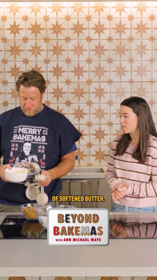 One bake, everyone knows the rules 🍪 Debut episode with @annmichaelhmaye and @stoolpresidente drops Sunday on NBC Sports Boston and @NBC10Boston !

Presented by @Dunkin